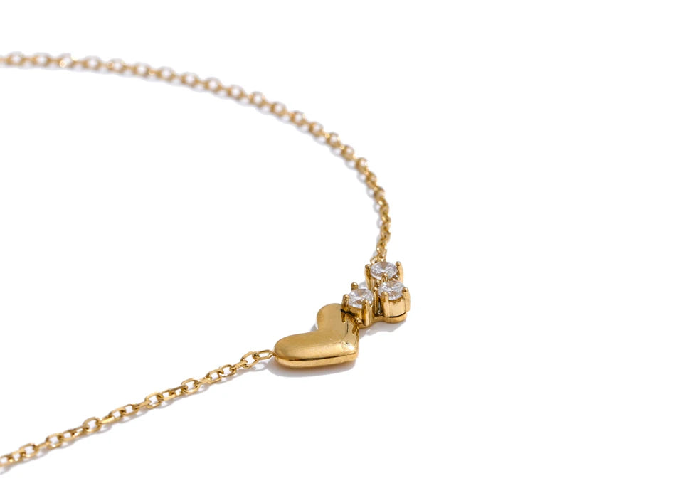 14K Gold CZ Heart Love Necklace