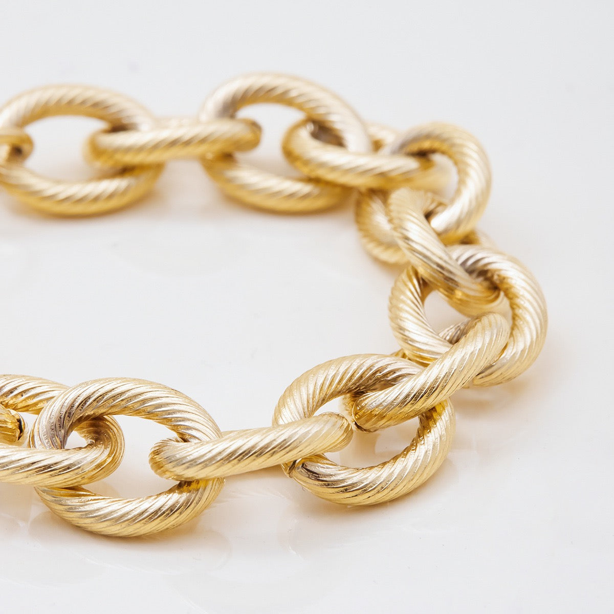 Bold Twisted Link Bracelet