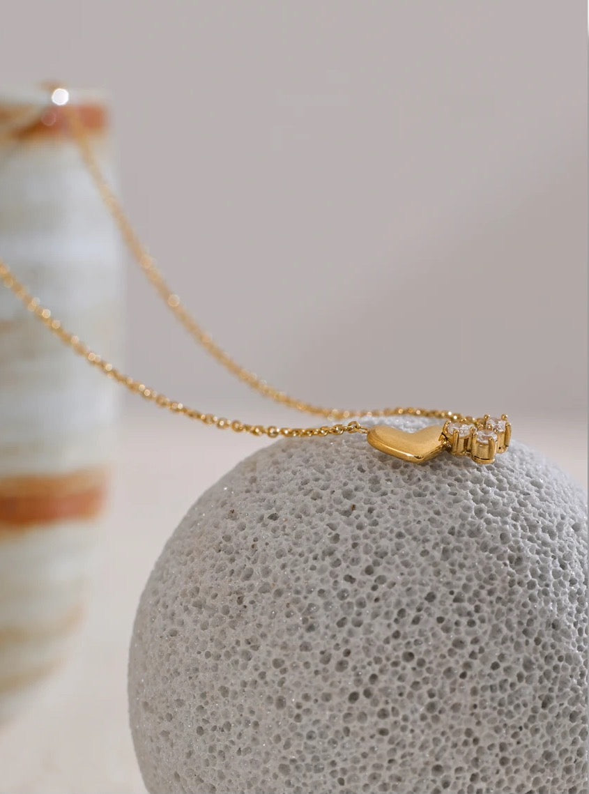 14K Gold CZ Heart Love Necklace