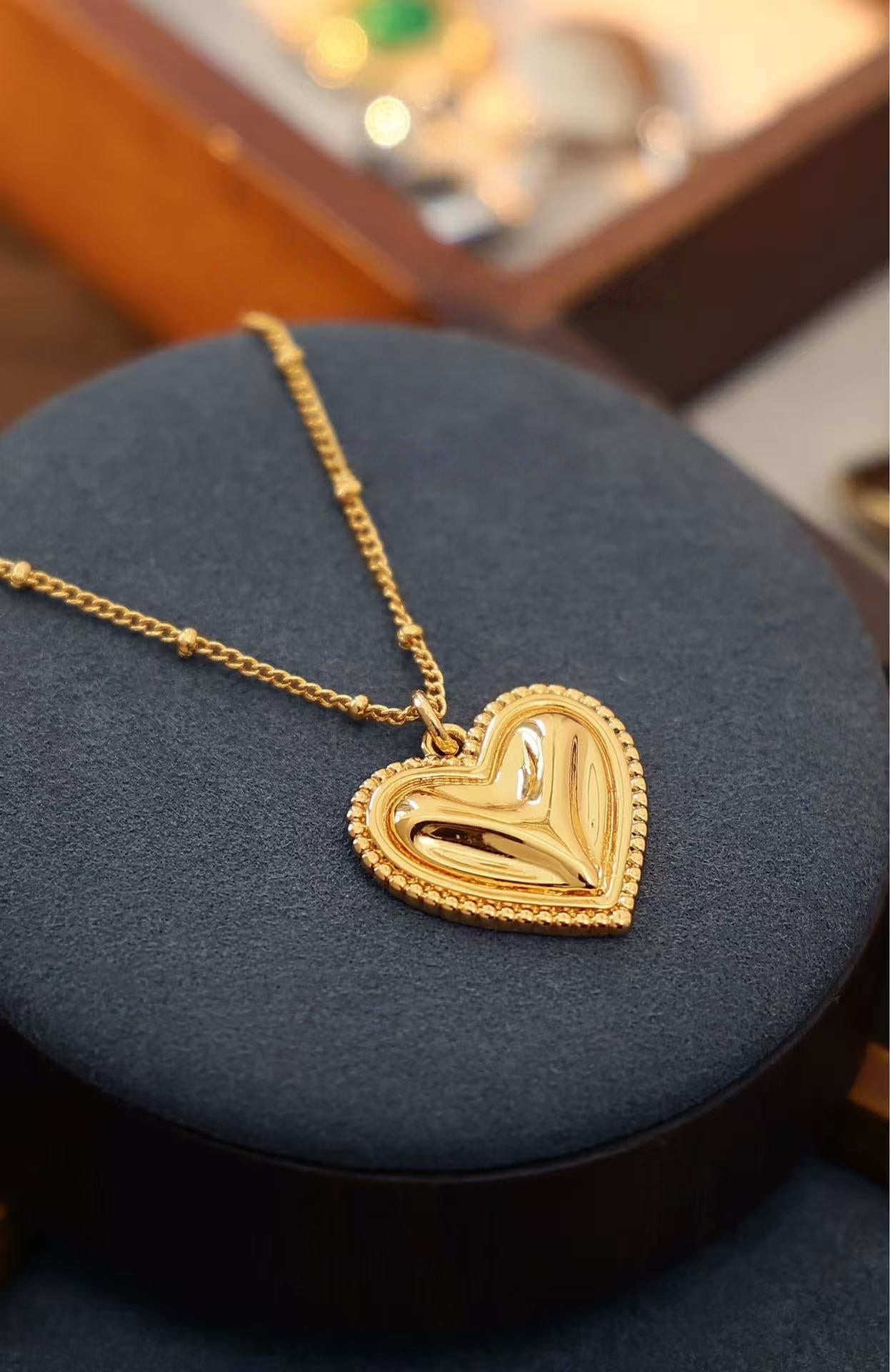 14K Gold Radiant Heart Necklace