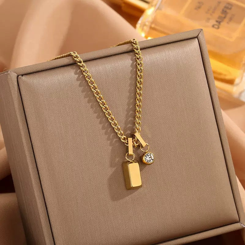 14K Gold Minimal Bar Birthstone Necklace