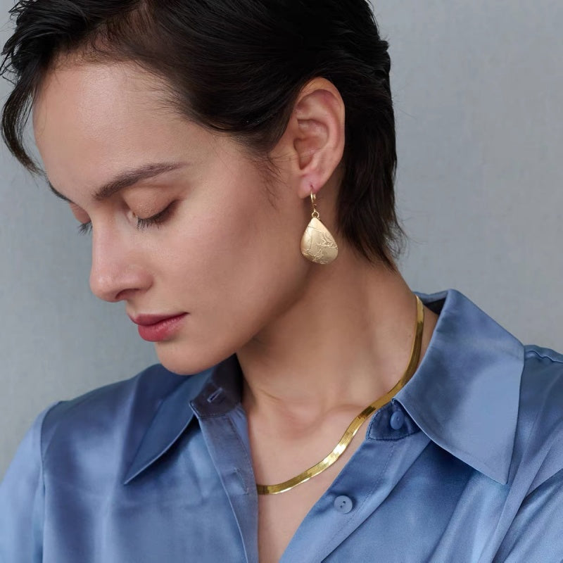 14K Gold Herringbone Chain Necklace- 7mm