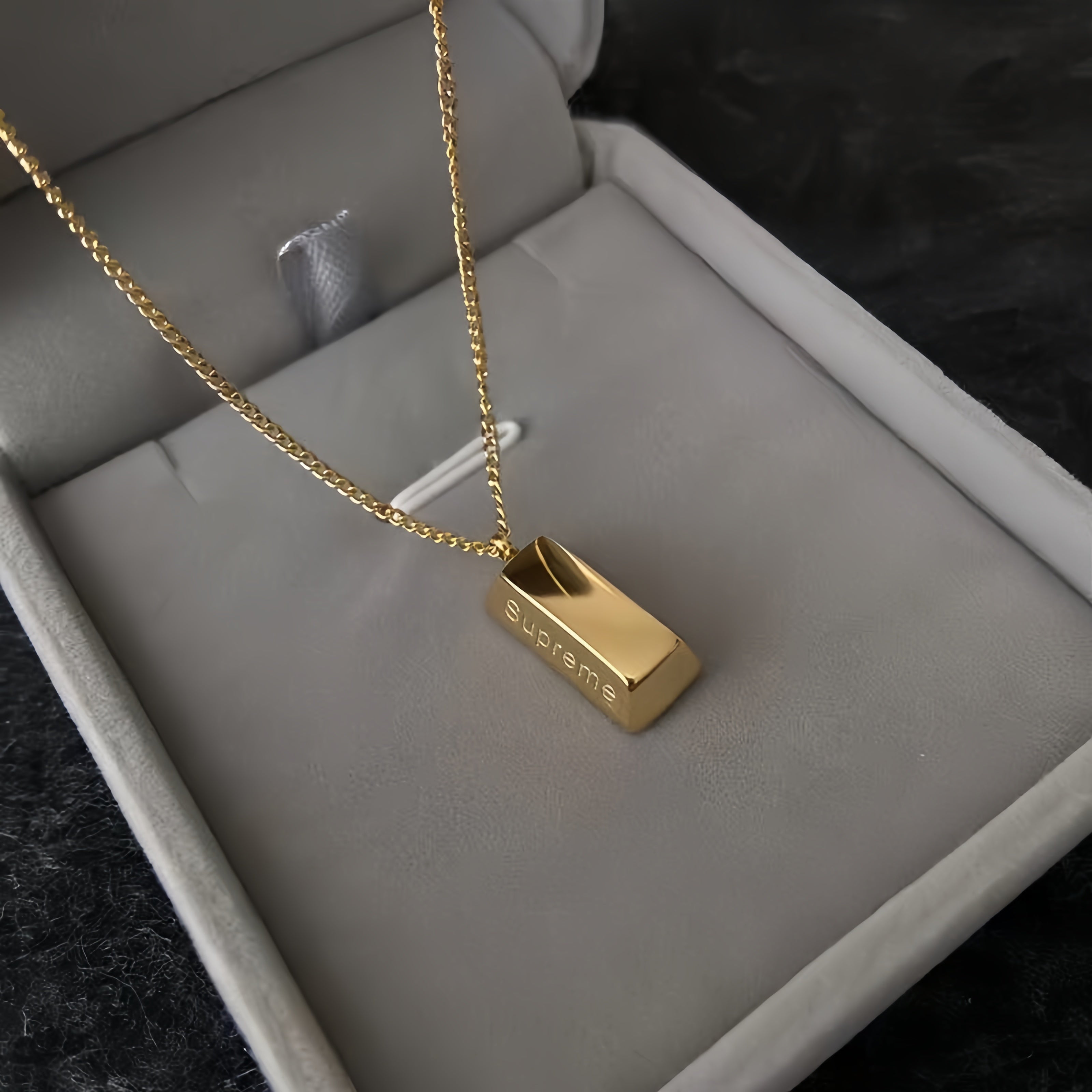 14K Gold Bar Pendant Necklace