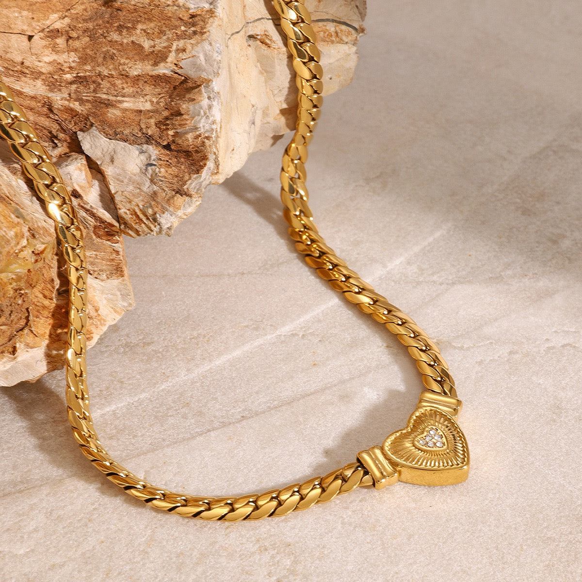 14K Gold Heart Pendant Necklace