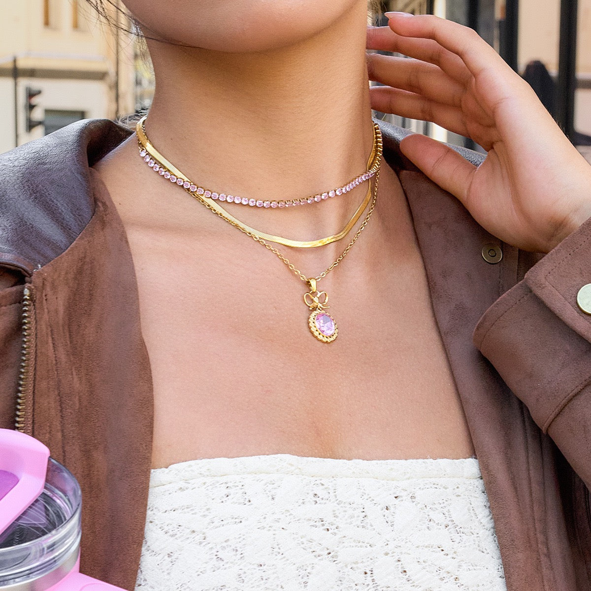 14K Gold Vintage Bow Gem Pendant Necklace