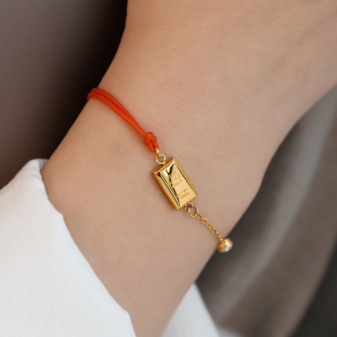 14K Gold Bar Red Cord Bracelet – Minimal Lucky Charm
