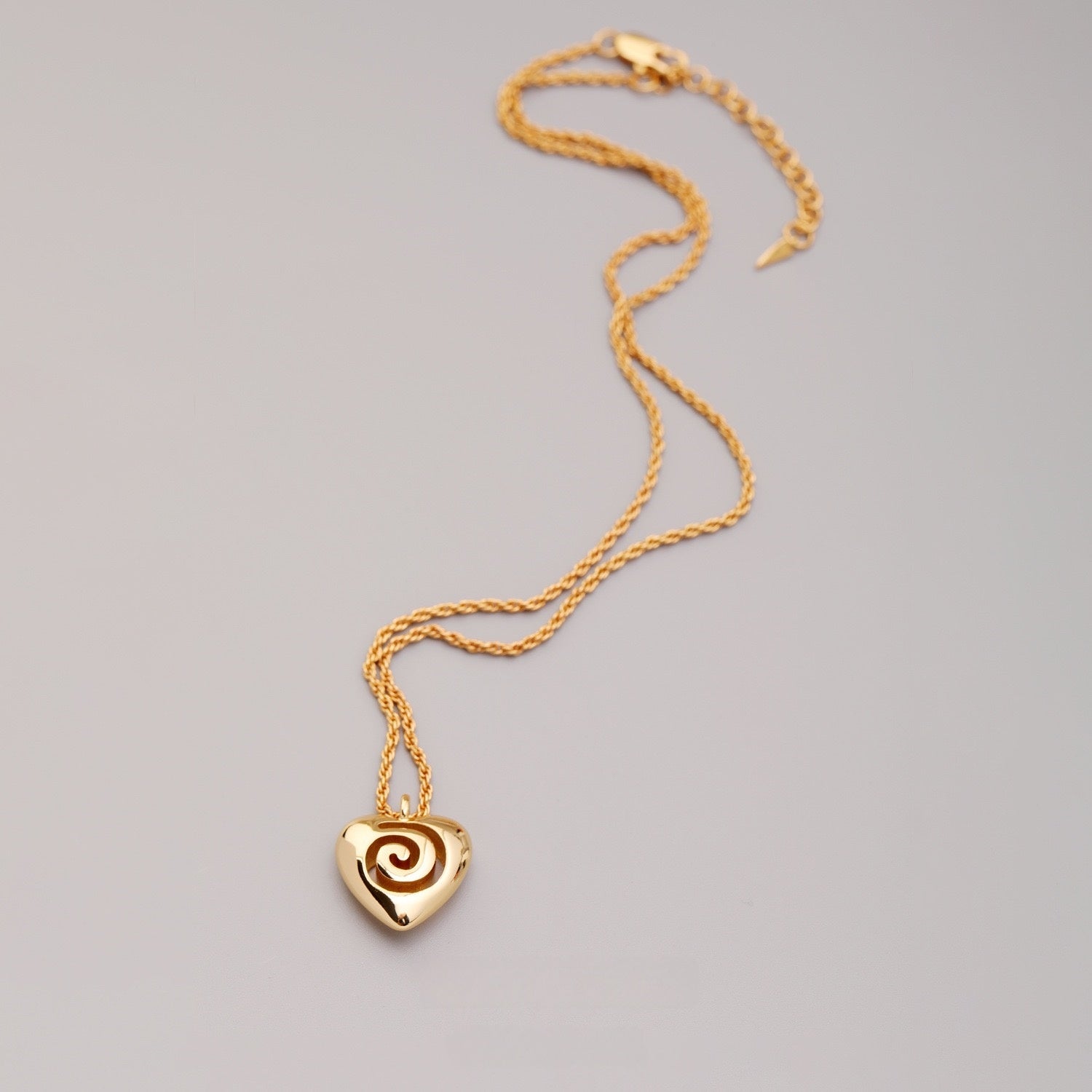 14K Gold Swirl Heart Necklace | Minimalist Heart Pendant