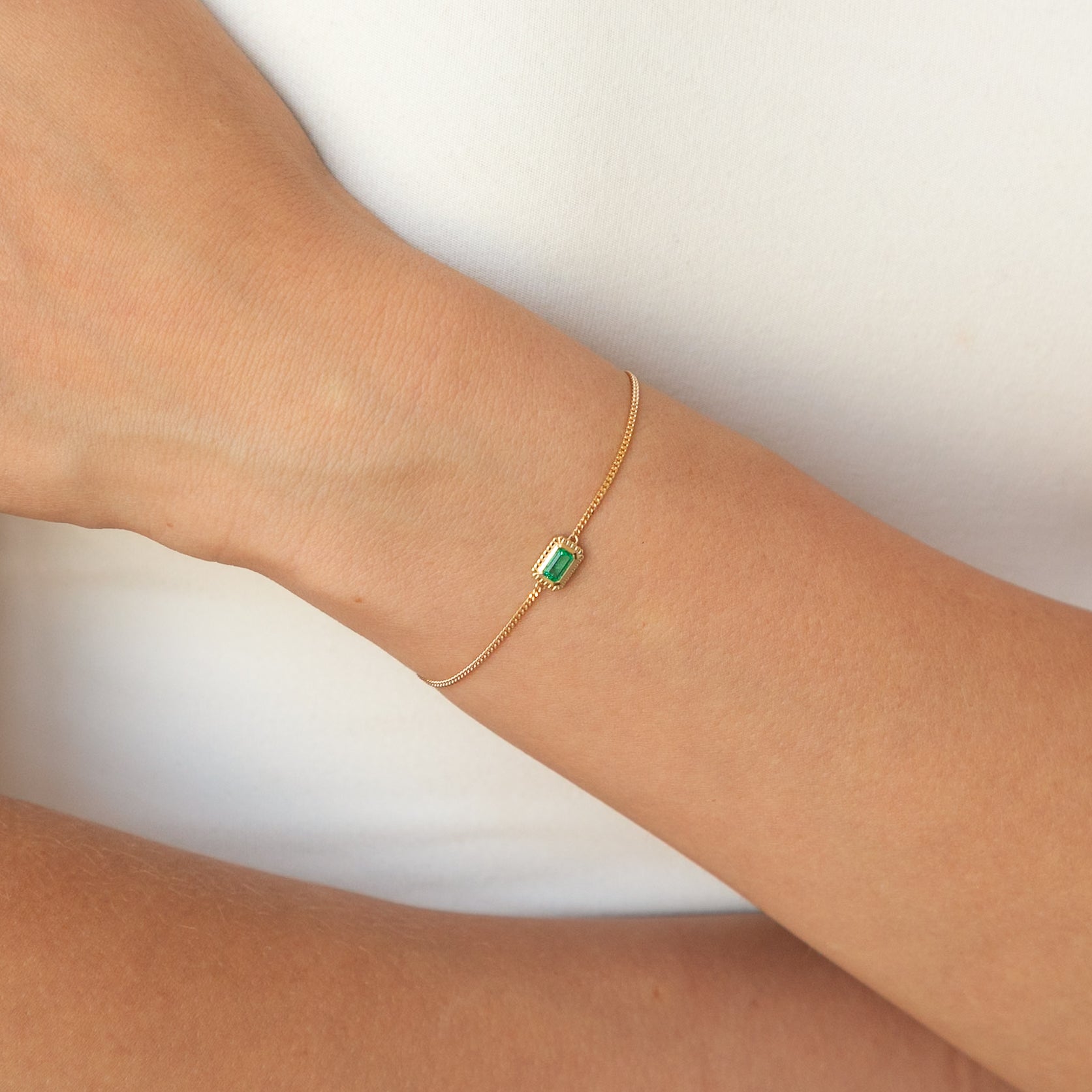 Ribbed Emerald Bracelet