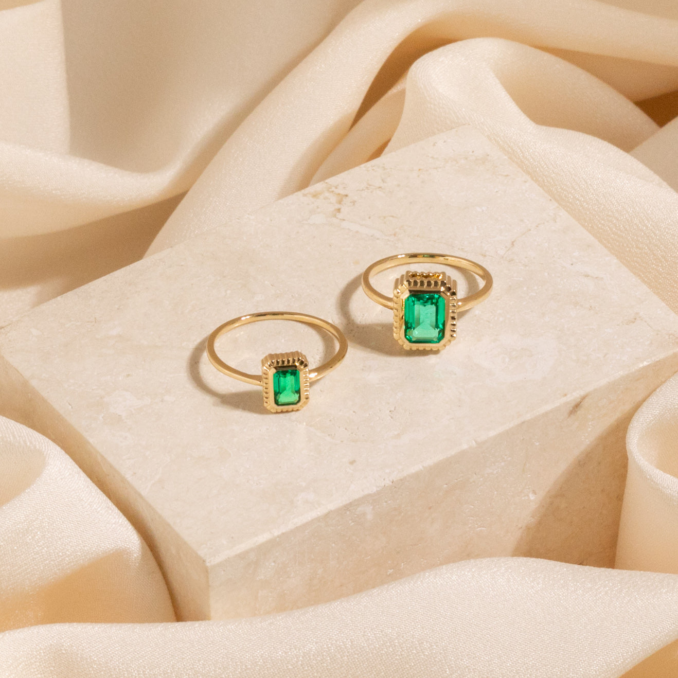 Dainty Ribbed Emerald Ring